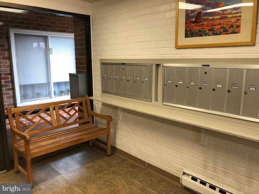 3500 Forest Edge Dr unit 3A, Silver Spring, MD 20906 - photo 1