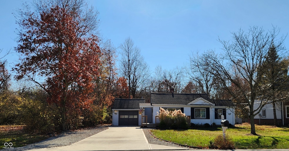 8219 E 75th St, Indianapolis, IN 46256 - photo 1