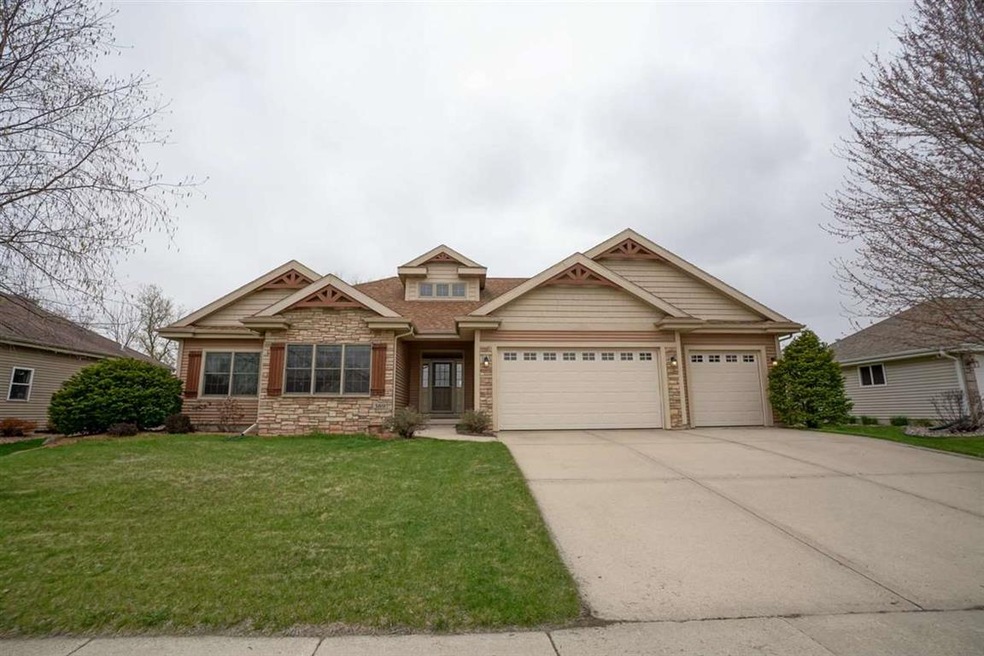 389 N Bergamont Blvd, Oregon, WI 53575 - photo 1