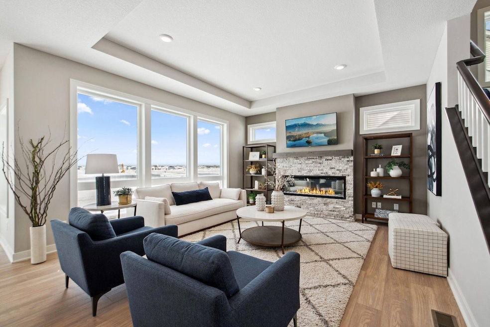 OneTenTen Homes Savanna XL Model - 1232 Ardara Ridge Rd., Rosemount