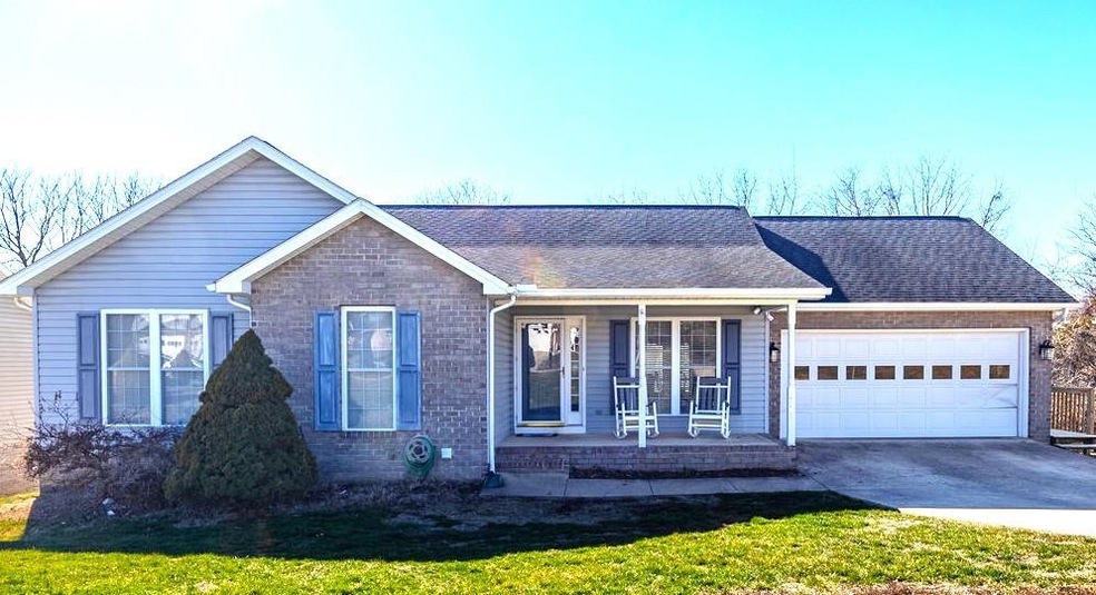 1775 Park Lawn Dr, Harrisonburg, VA 22801 - photo 1