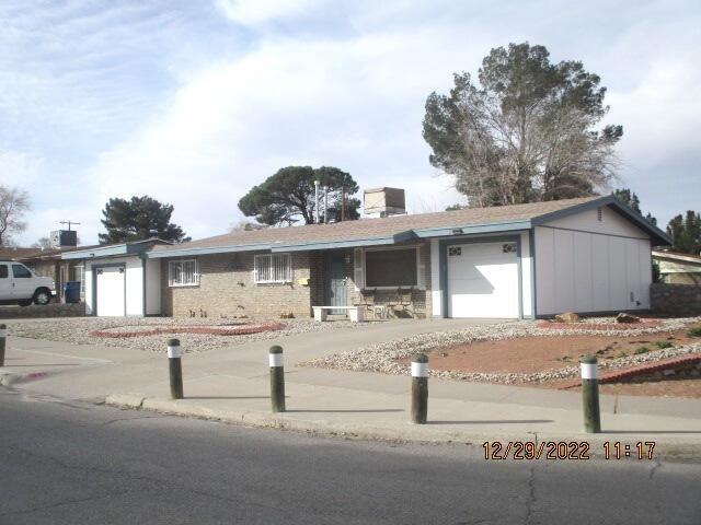 1227 Bois d Arc Dr, El Paso, TX 79925 - photo 1