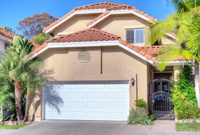 Your own private sanctuary with gated front. Overs
