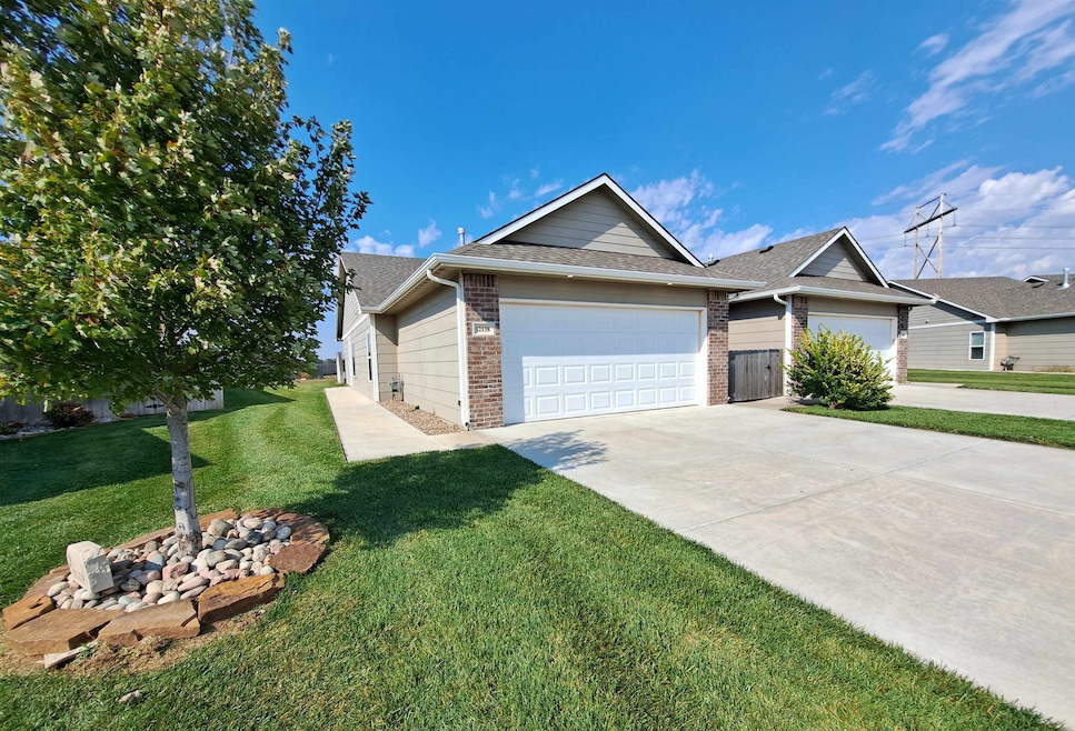 For Rent $1,595/month