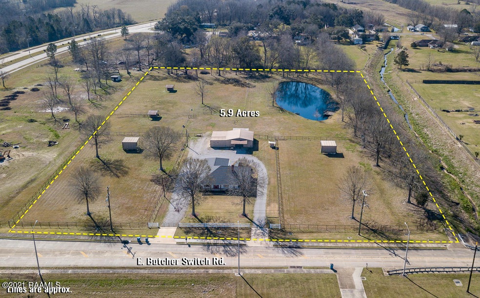 1208 E Butcher Switch Aerials-1