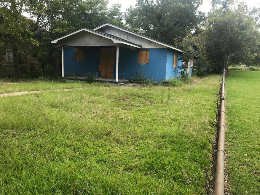 206 6th Ave, Albany, GA 31701 - photo 1