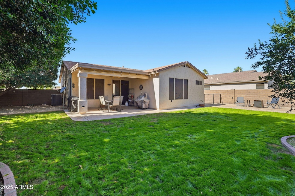 2981 S Sean Dr, Chandler, AZ 85286 - photo 1