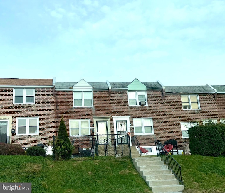 1635 Pennington Rd, Philadelphia, PA 19151 - photo 1