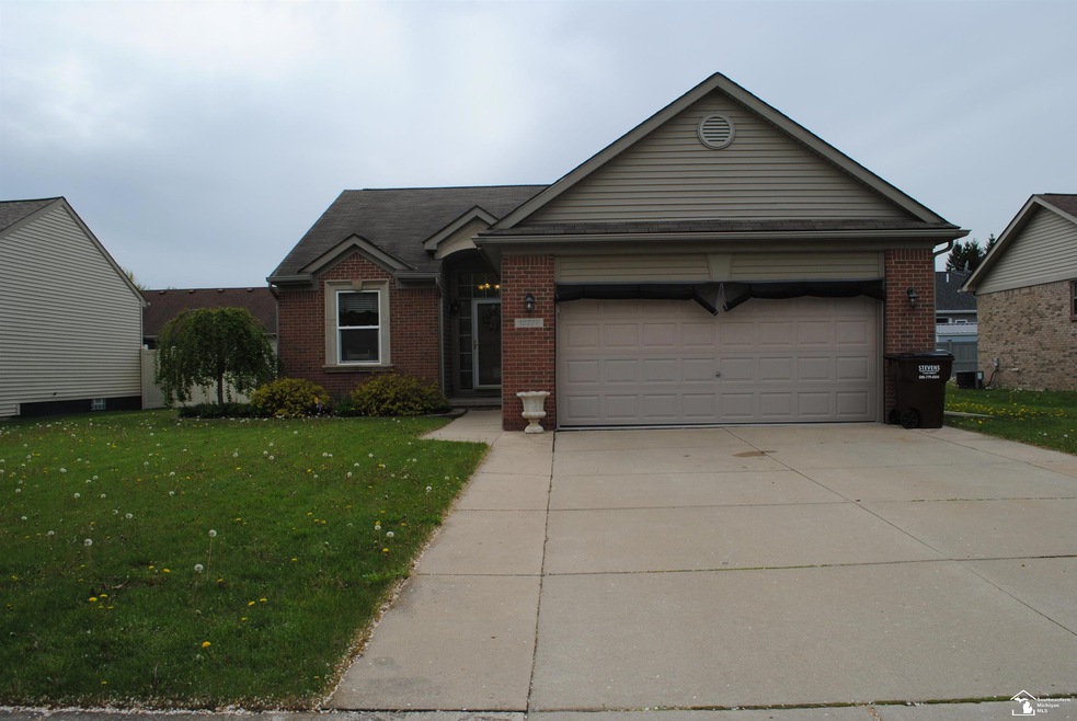 12277 Hannah Ln, Carleton, MI 48117 - photo 1