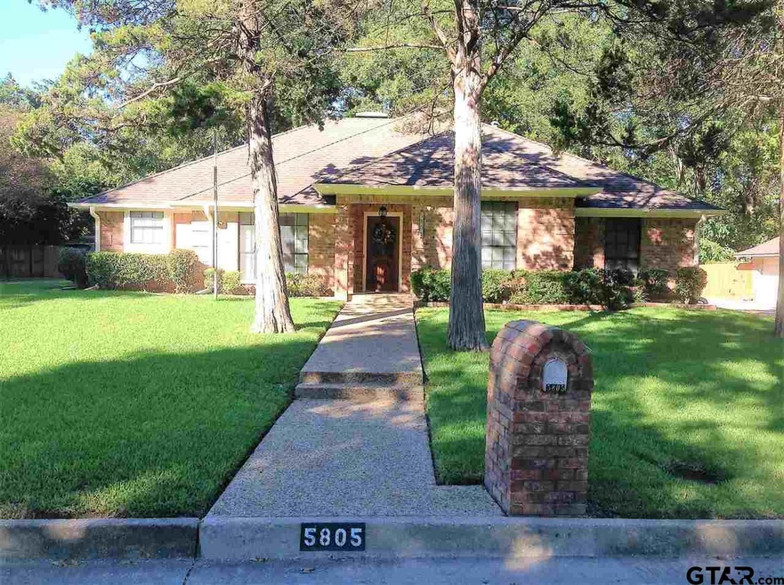 5805 5805 Sheffield Dr, Tyler, TX 75703 - photo 1