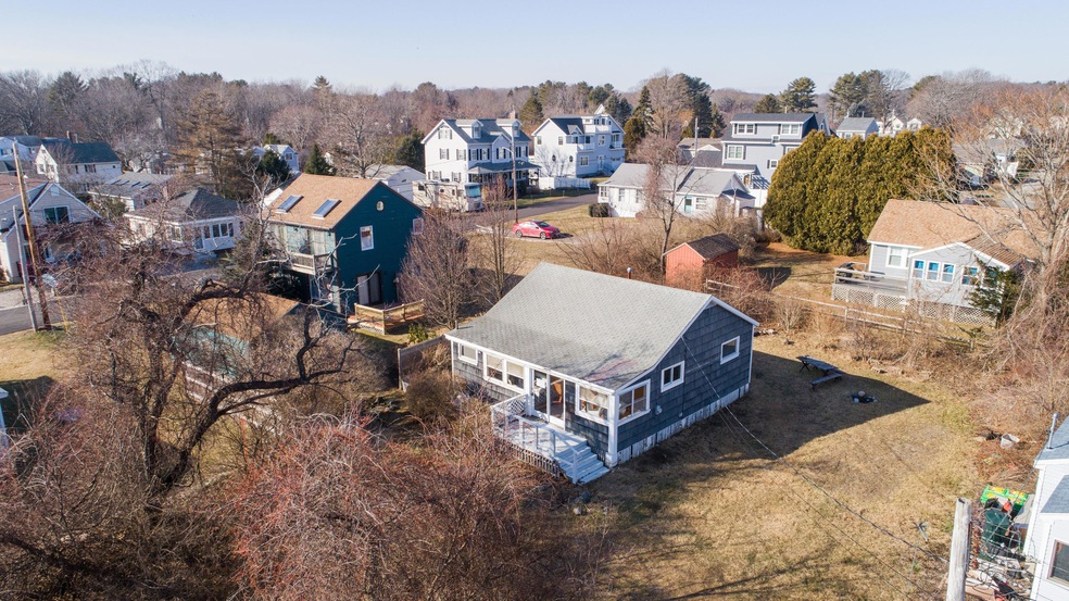 17 Carlton St, York, ME 03909 - photo 1