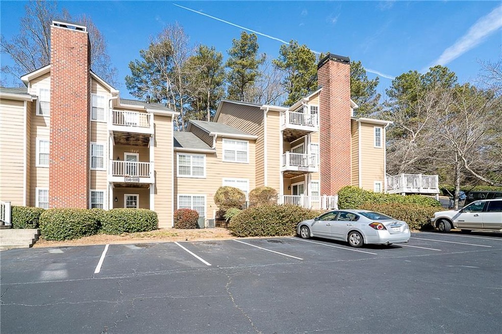 Wonderfully updated condo in award winning Walton 