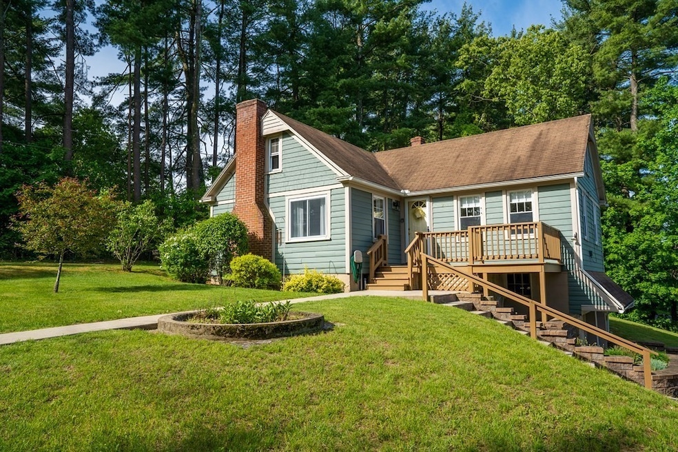 2 Hillcrest Dr, Wilbraham, MA 01095 - photo 1