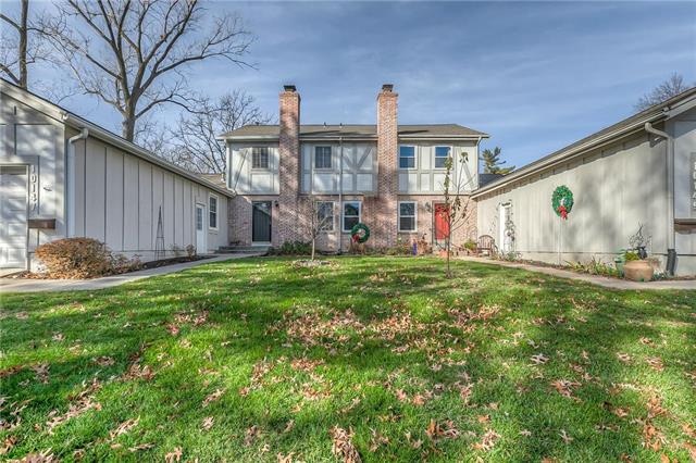 10147 Edelweiss Cir, Shawnee, KS 66203 - photo 1