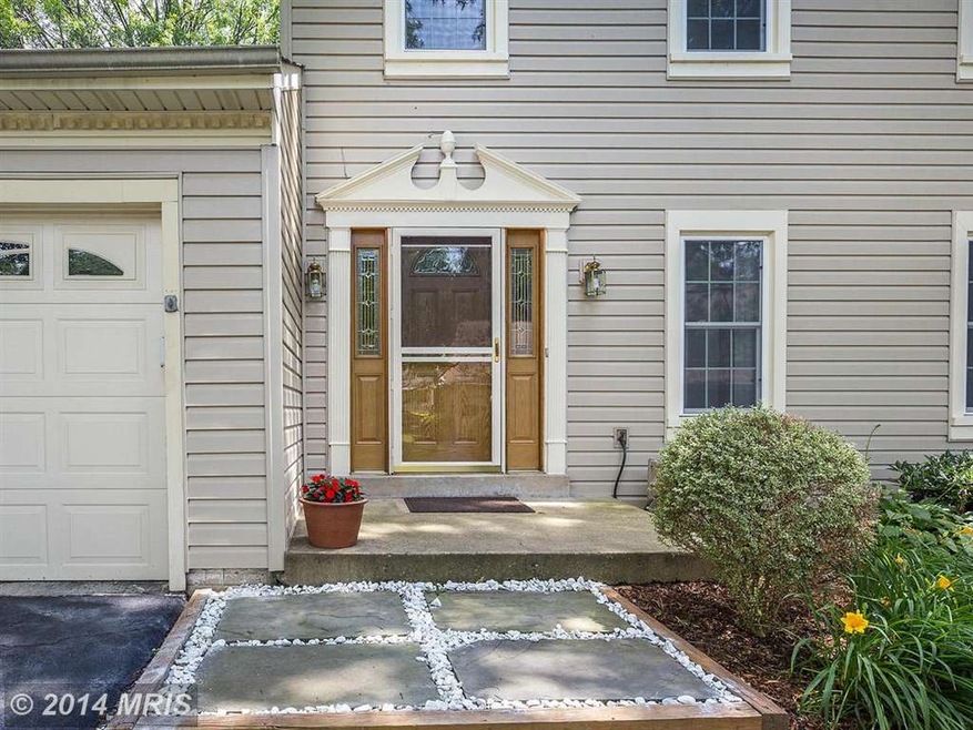 20605 Hartsbourne Way, Germantown, MD 20874 - photo 1