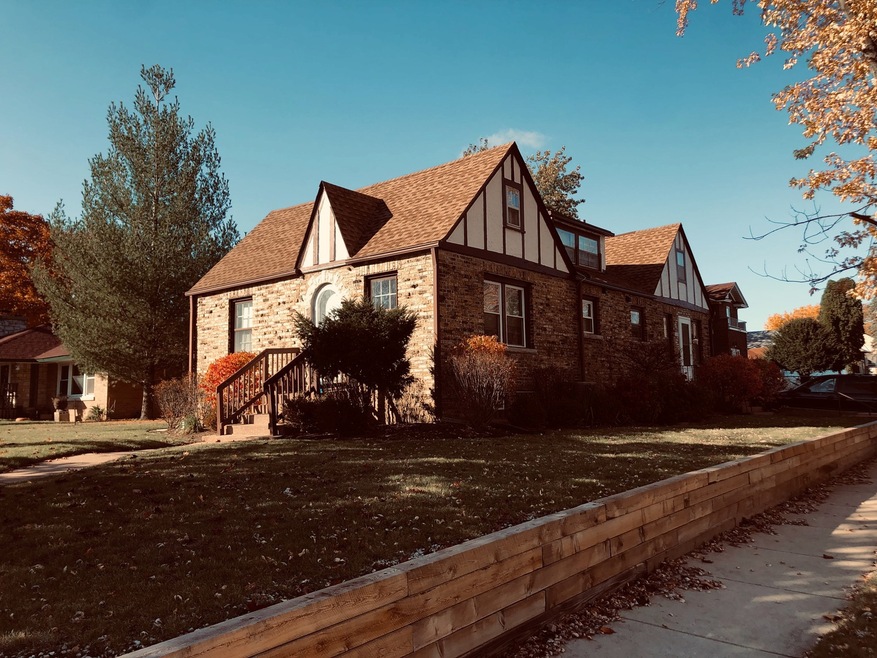 2102 Waverly Place, Waukegan, IL 60085 - photo 1