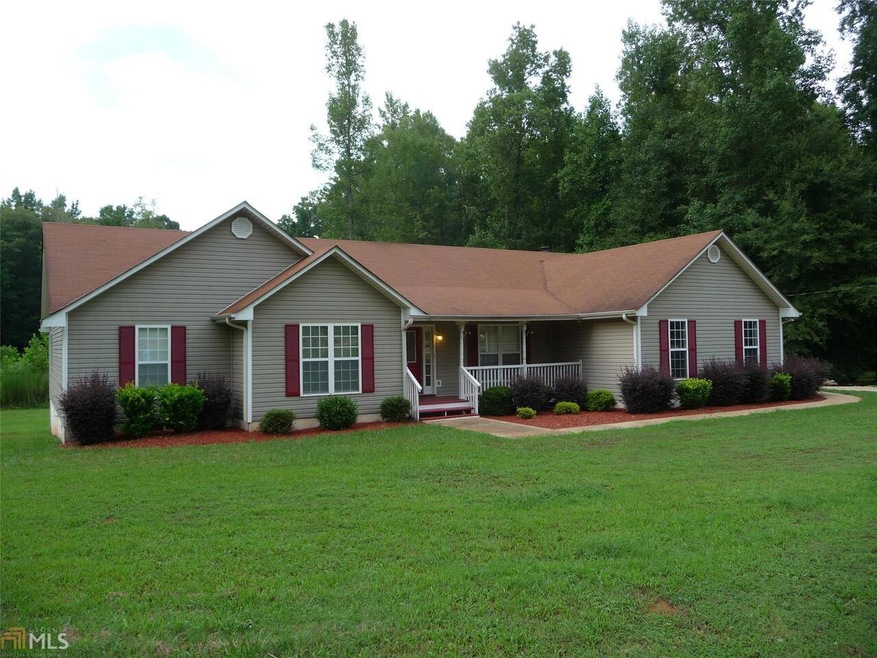 358 Beaver Chase Ln, Gay, GA 30218 - photo 1