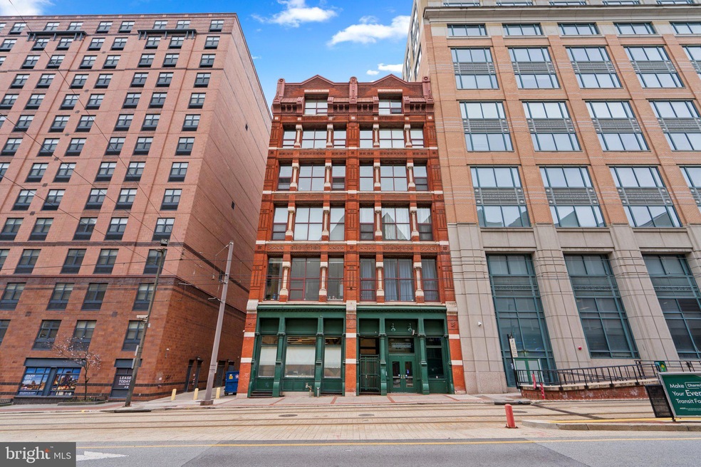 22 S Howard St unit R304, Baltimore, MD 21201 - photo 1