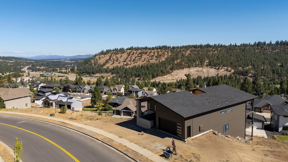 5227 S Lincoln Way, Spokane, WA 99224 - photo 1