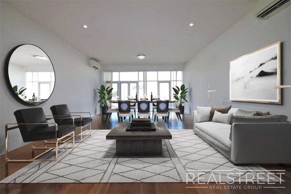 90-02 Queens Blvd unit 601, Elmhurst, NY 11373 - photo 1