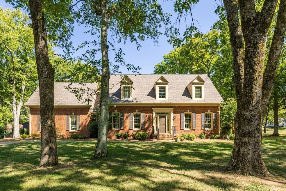 Pending $1,190,000 • Co-Listing Agent