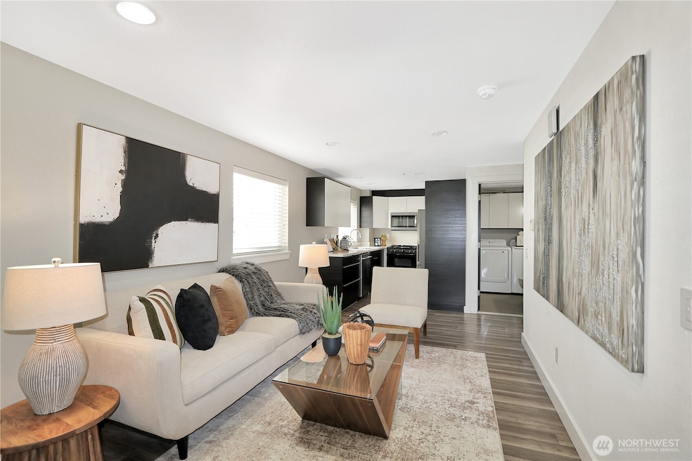 1533 18th Ave S unit 5, Seattle, WA 98144 - photo 1