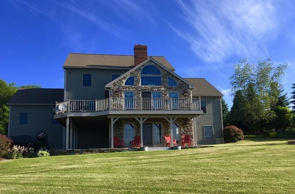 71 Chickering Rd, Spencer, MA 01562 - photo 1