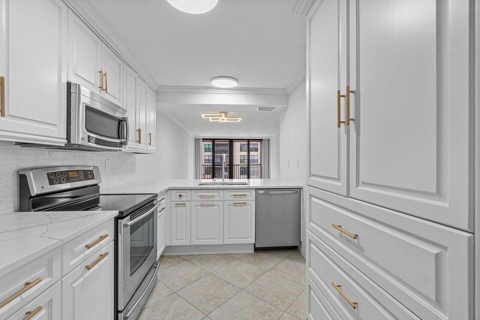 For Rent $2,595/month