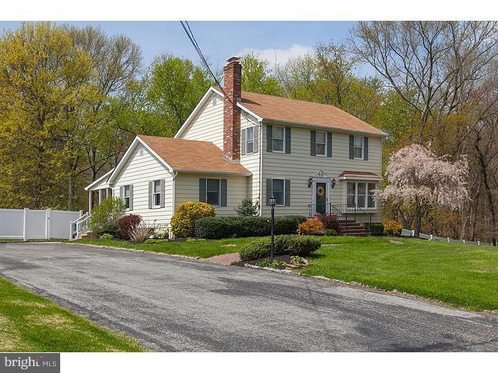 519 Heritage Rd, Sewell, NJ 08080 - photo 1