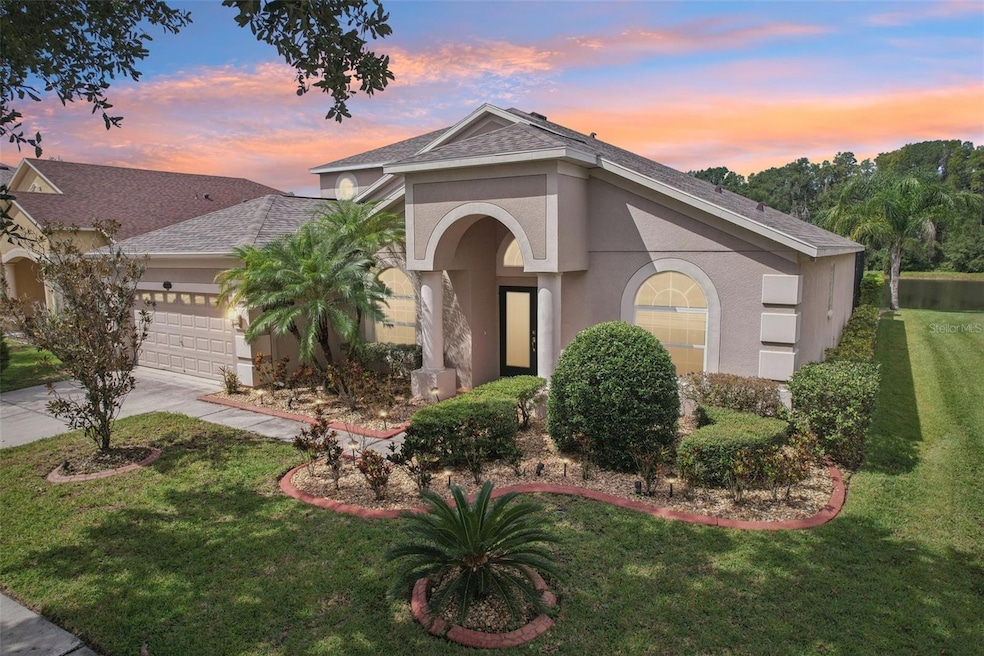 Pending $580,000 • Co-Listing Agent