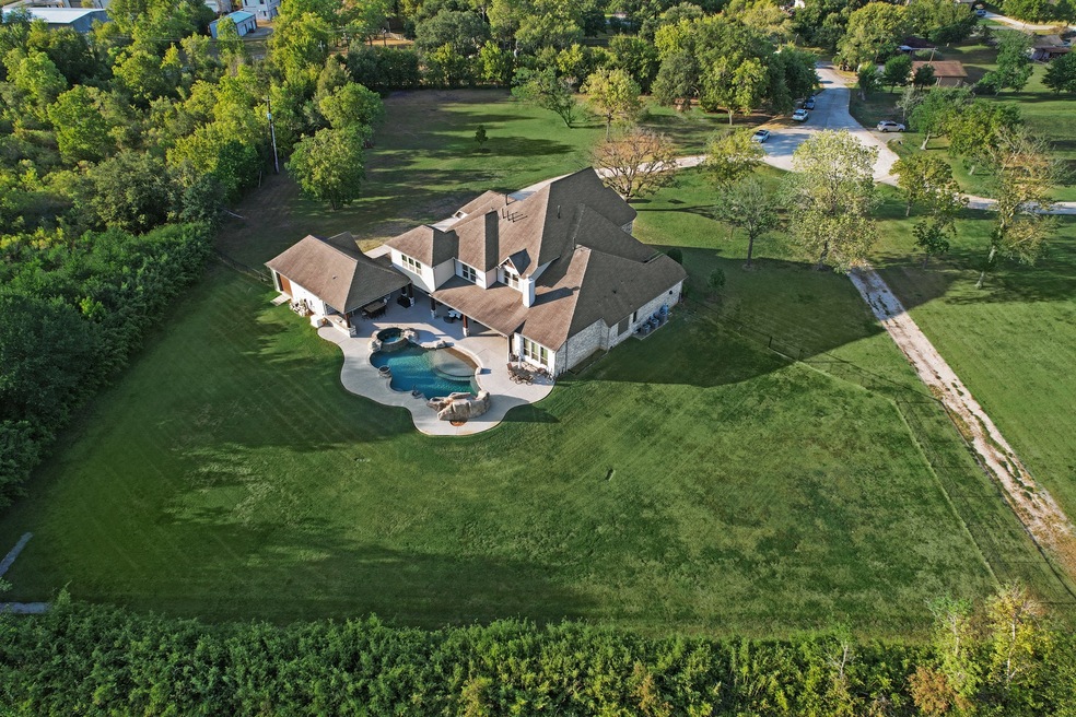 Home sits on 2.6 acres