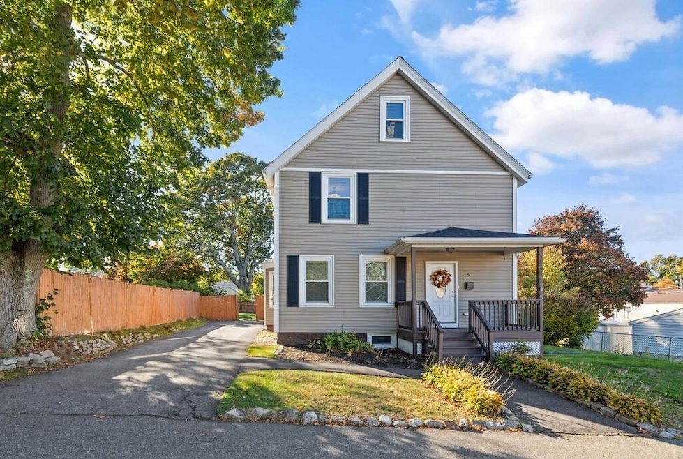 5 Round Hill St, Saugus, MA 01906 - photo 1
