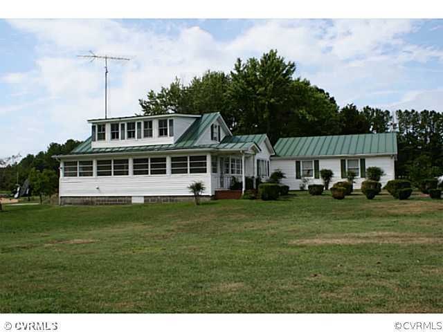 266 Rosa Brann Rd, Sandy Point, VA 22577 - photo 1