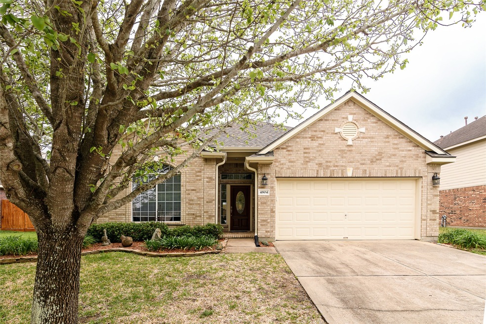 4804 Lakefront Terrace Ct, Pearland, TX 77584 - photo 1