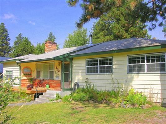 656 NE Seward Ave, Bend, OR 97701 - photo 1