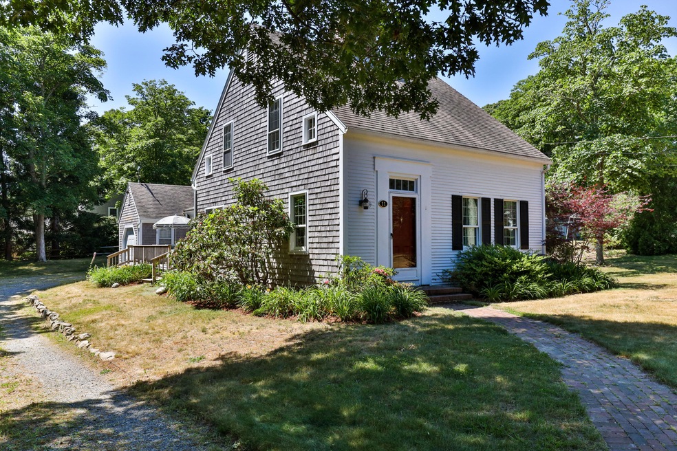 11 Tonset Rd, Orleans, MA 02653 - photo 1