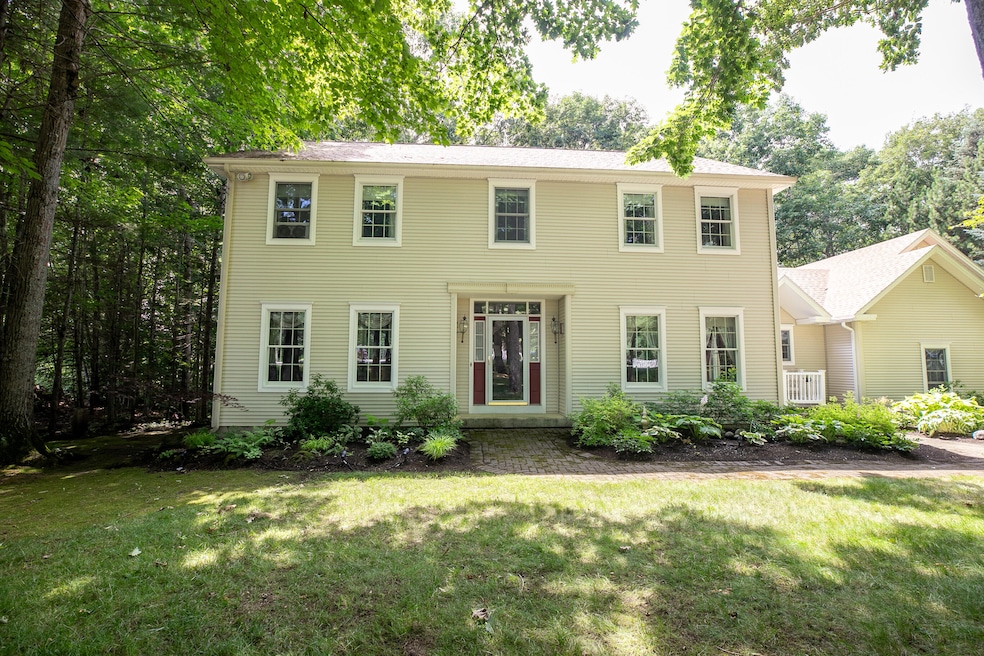 Sold $699,990 • Co-Listing Agent