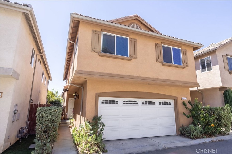 13721 Carol Way, Sylmar, CA 91342 - photo 1