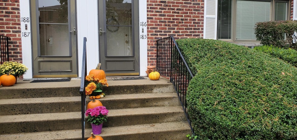 185 Manor E, Red Bank, NJ 07701 - photo 1