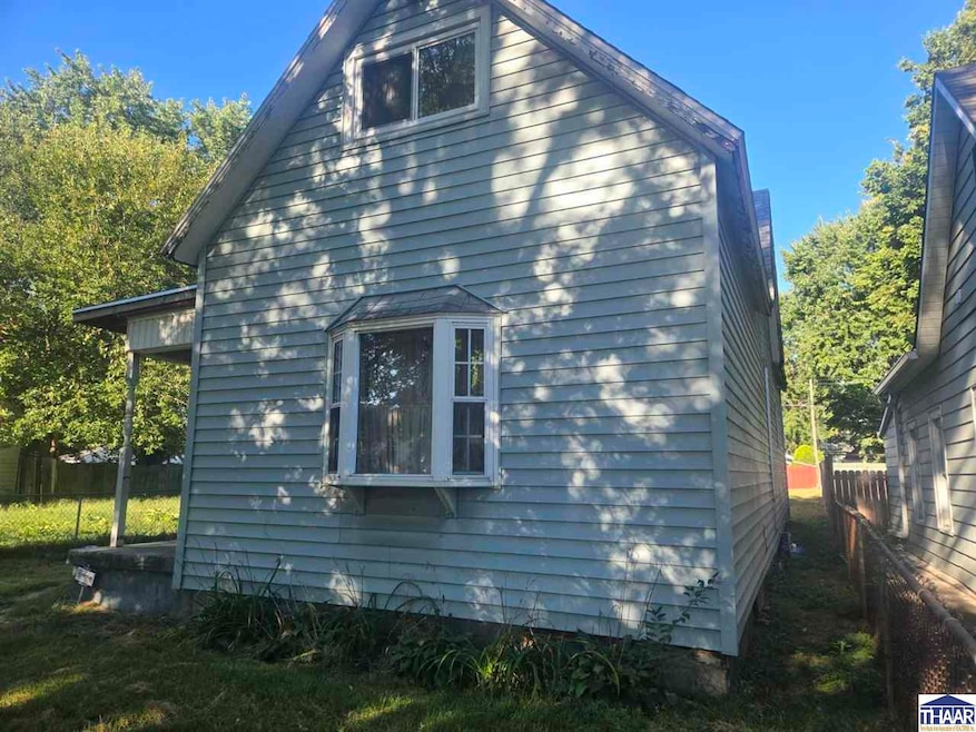 1926 N 8th St, Terre Haute, IN 47804 - photo 1