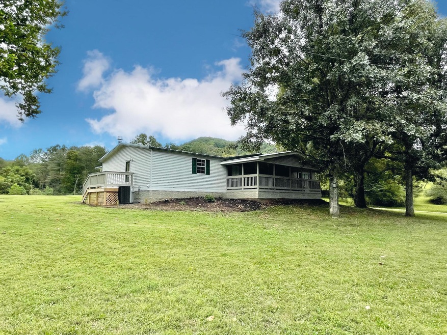 2250 Omega Park Rd, Somerset, KY 42501 - photo 1