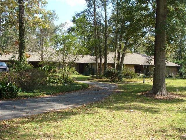 100 Lafitte Alley, Slidell, LA 70461 - photo 1