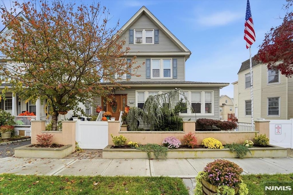 486 Devon St, Kearny, NJ 07032 - photo 1