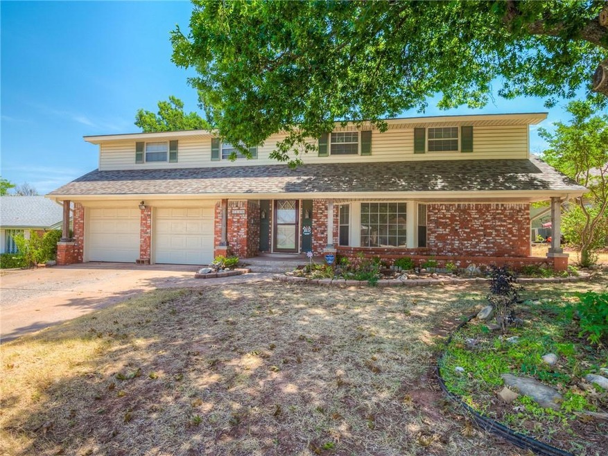 7108 N Comanche Ave, Warr Acres, OK 73132 - photo 1