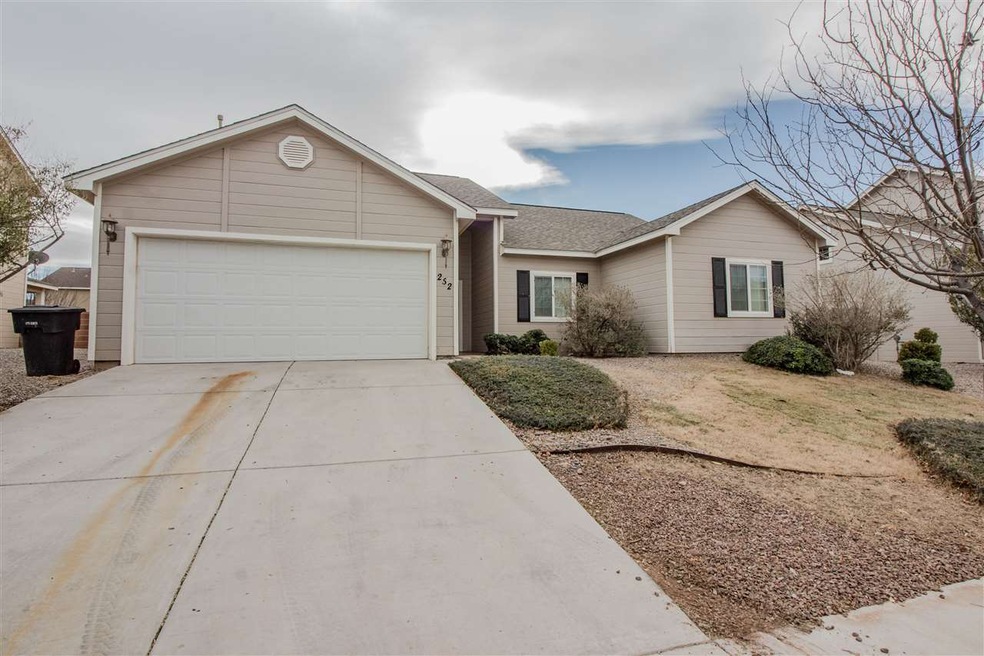252 Burnage Ln, Alamogordo, NM 88310 - photo 1
