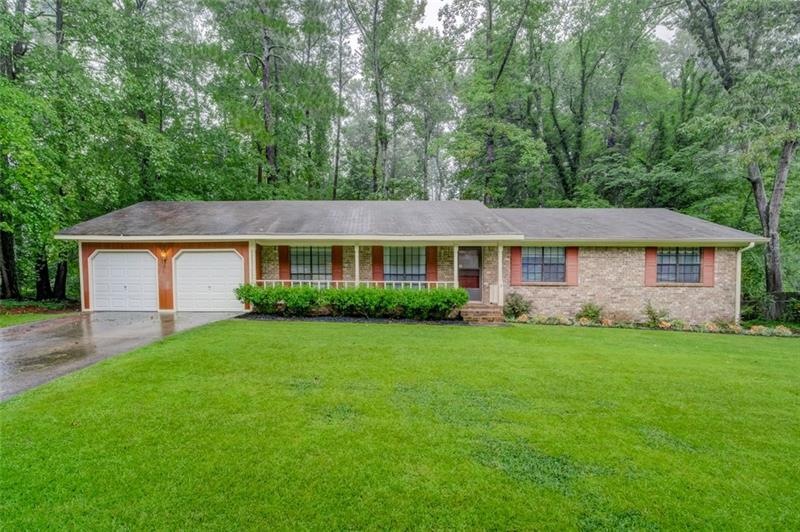 816 Stone Harbor Pkwy SW, Marietta, GA 30060 - photo 1