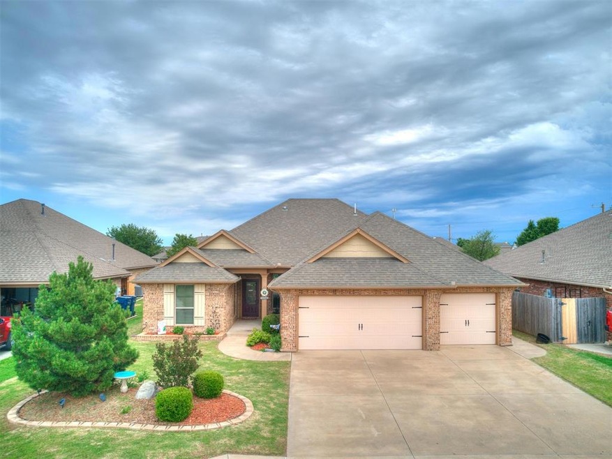 Sold $302,000 • Co-Listing Agent