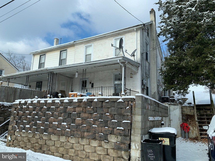 605 S Reading Ave, Boyertown, PA 19512 - photo 1