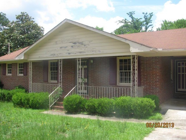 3234 Commodore Dr, Macon, GA 31211 - photo 1