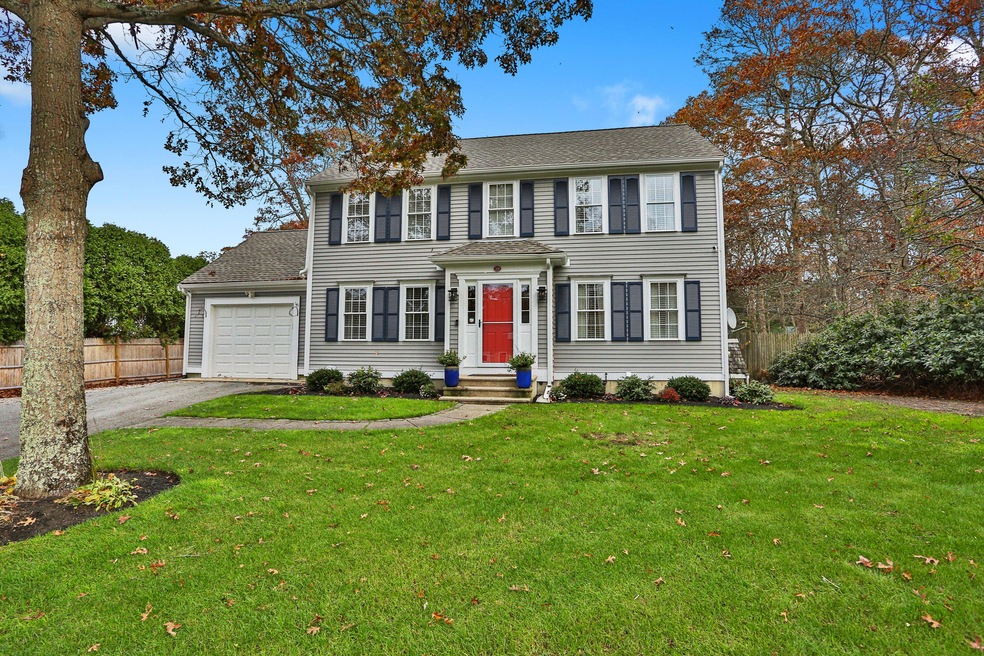 19 Sheffield Place, Mashpee, MA 02649 - photo 1